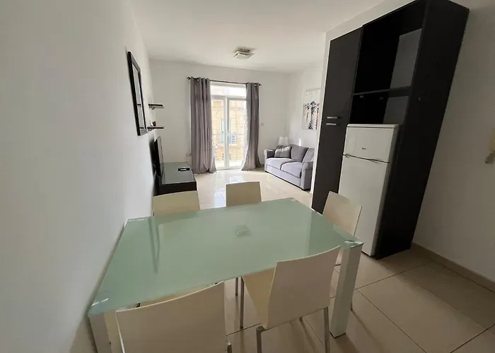 St Julians 2 Bedroom Apartment