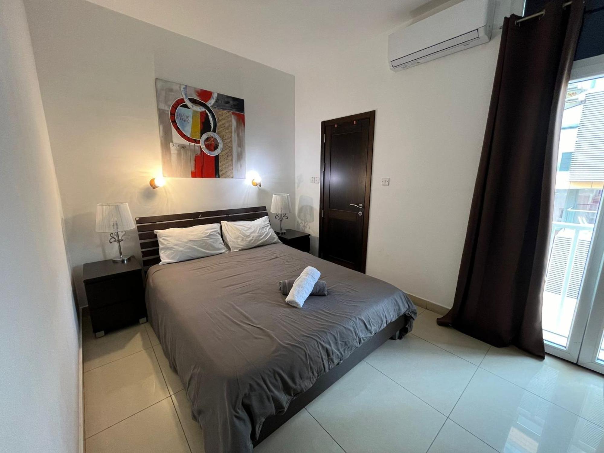 St Julians 2 Bedroom *